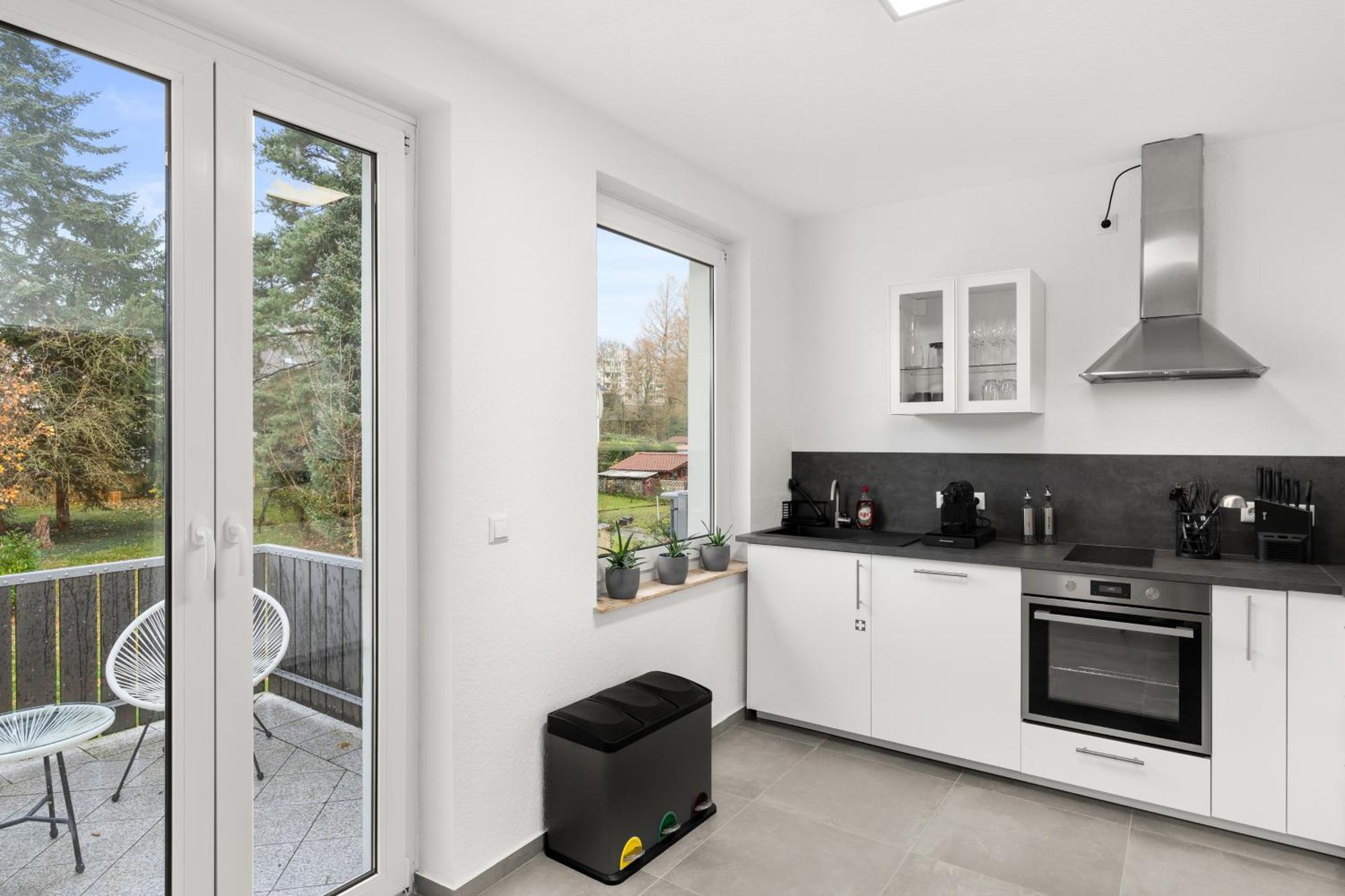 Apartment Sowi - Gartenblick & Parkplatz, Kueche Kassel